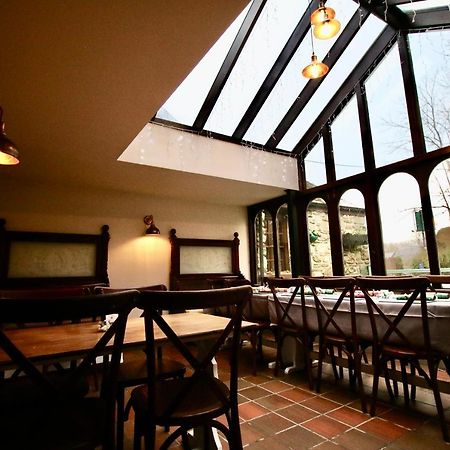 The Wolfe Inn Wolfscastle Хавърфордуест Екстериор снимка